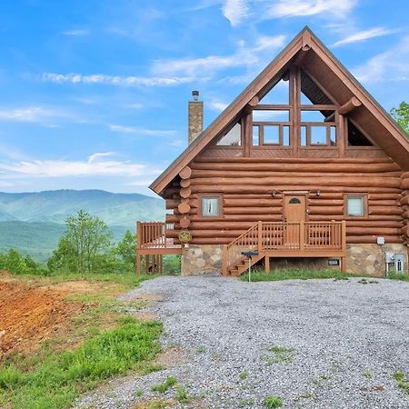 Sky Views - Panoramic Views Cabin แกตลิงเบิร์ก ภายนอก รูปภาพ